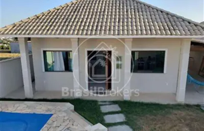 Casa de condomínio à venda com 119,00m² e 3 quartos em pontes leites, araruama - rj