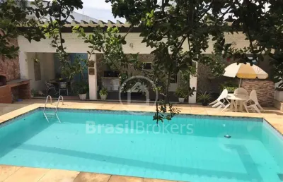 Casa à venda com 254,00m² e 3 quartos em jardim guanabara, rio de janeiro - rj