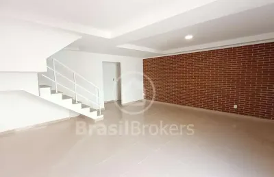 Casa nova com piscina – completa, elegante e pronta para morar!