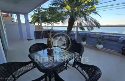 Oportunidade na praia da ribeira – casa cinematográfica com vista deslumbrante!