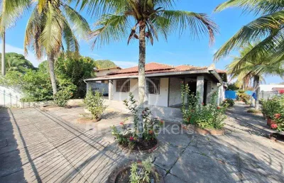 Casa com 3 quartos à venda na Rua Francisco Bicalho, Pontinha, Araruama