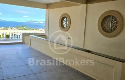 Casa jardim guanabara , vista da baia, 4 quartos, sendo 4 suítes.