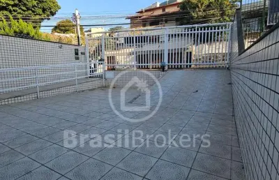 Casa duplex no jardim guanabara para fins comerciais com 357m² - rio de janeiro