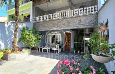 Casa village - quatro quartos , área de lazer com piscina e terraço