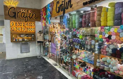 Copacabana loja de galeria  bem localizada no posto 5