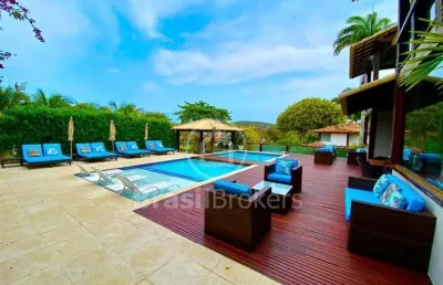 Casa à venda com 1382,00m² e 8 quartos em praia da ferradura, armação dos búzios - rj