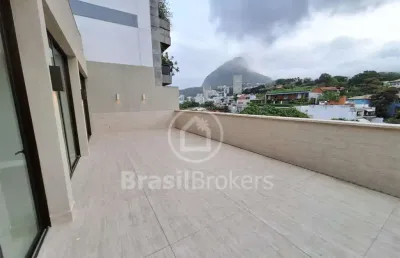 Cobertura linear no leblon de 460 m2, totalmente reformada e modernizada