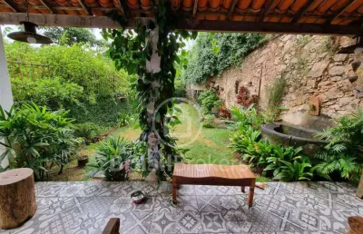Casa à venda com 200,00m² e 4 quartos em santa teresa, rio de janeiro - rj