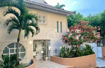 Casa à venda com 400,00m² e 4 quartos em cosme velho, rio de janeiro - rj