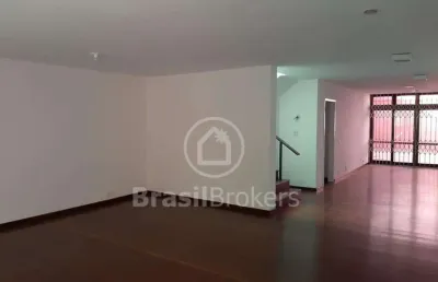 Casa à venda com 361,00m² e 4 quartos em cosme velho, rio de janeiro - rj
