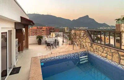 Cobertura duplex com linda vista do terraço, com piscina, sauna e churrasqueira, varandão, 3 quartos e 2 vagas !!