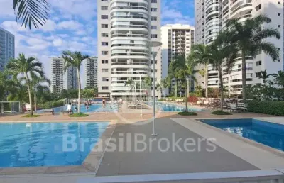 Lindo apartamento na ilha pura- conforto,sofisticação e vista deslumbrante!