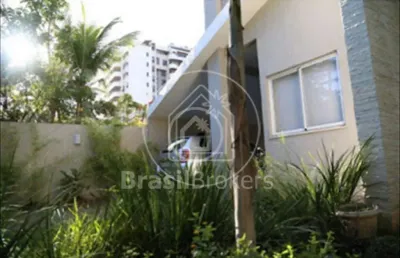 Casa à venda com 642,00m² e 8 quartos em recreio dos bandeirantes, rio de janeiro - rj