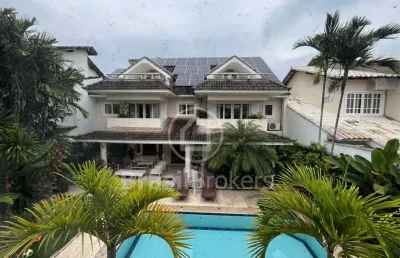 Casa duplex mais sotão -  condomínio santa monica - barra da tijuca