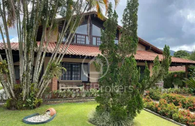 Linda casa em vargem grande - rj, entre a serra e o mar!!!