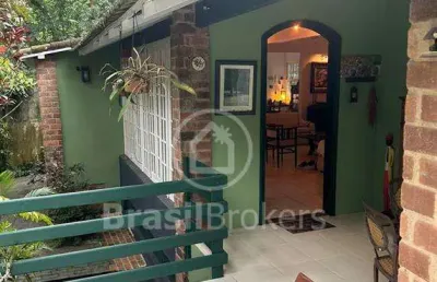 Casa linear em condomínio à venda com 1282,00m² / 3 quartos em itanhangá, rio de janeiro - rj
