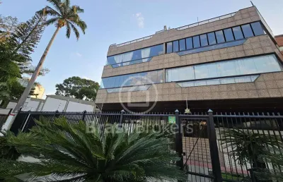 Apartamento super amplo de frente vista mar - varandão 2 quartos