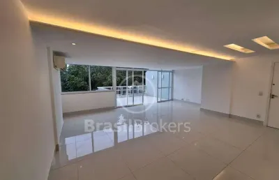 Jardim oceânico ao lado do metrô, cobertura com 297 m2, 4 vagas de garagem.
