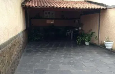Casa com 3 dormitórios à venda, 325 m² por r$ 850.000,00 - campo grande - rio de janeiro/rj