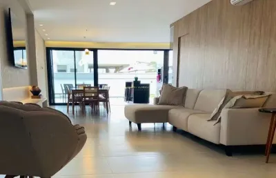 Casa de 330 m2 mobiliada c/ 4 suítes no cond. caledônia em camboriú