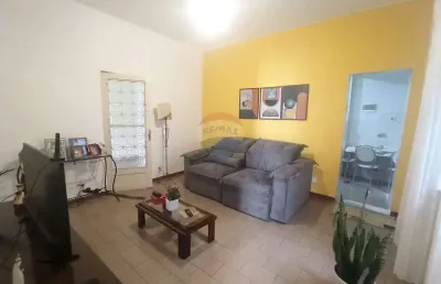 Apartamento térreo amplo e confortável por apenas r$ 260 mil em bonsucesso!