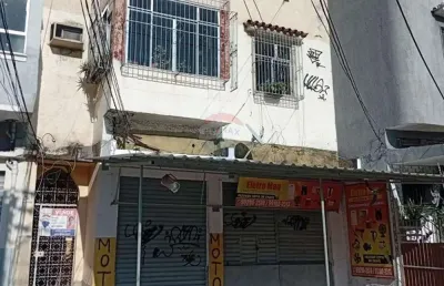 Apartamento, térreo com 2 quartos e varanda,  em olaria -  r$ 175.000,00