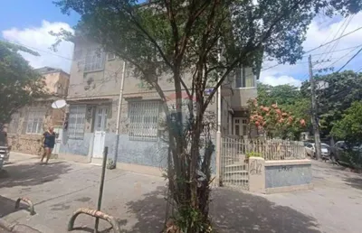 Prédio inteiro à venda com 4 apartamentos no engenho novo! aceita financimaneto bancário