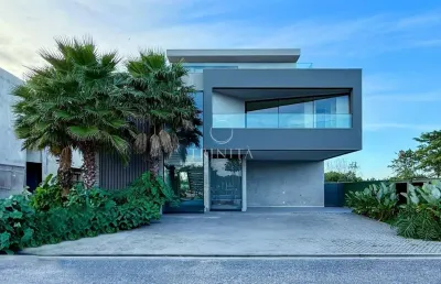 Casa em condominio em barra da tijuca  -  rio de janeiro