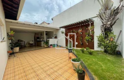Casa com 4 dormitórios à venda, 245 m² por r$ 1.000.000,00 - santa mônica - uberlândia/mg