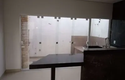 Sobrado com 3 dormitórios à venda por r$ 435.000,00 - novo mundo - uberlândia/mg