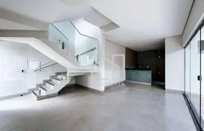 Sobrado com 2 dormitórios à venda, 130 m² por r$ 580.000,00 - novo mundo - uberlândia/mg