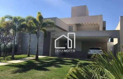 Casa com 4 quartos à venda no Jardim Karaíba, Uberlândia 