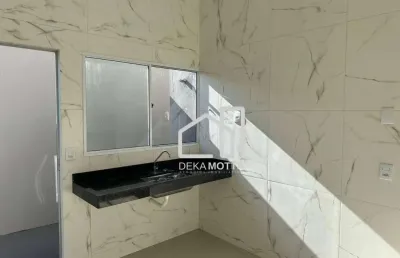 Casa com 2 quartos à venda no Jardim Canaã, Uberlândia 
