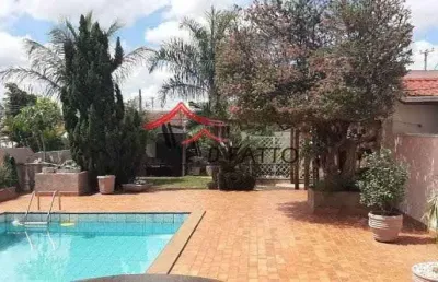 Casa com 6 quartos à venda na Vila Souto, Bauru 