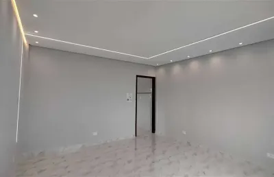 Excelente apartamento com 1 dormitório no bairro maracanã em praia grande!