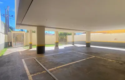 Apartamento com 2 dormitórios, vaga de garagem, sacada e cozinha planejada!