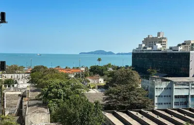 Apartamento de 1 quarto reformado com vista mar na aparecida em santos