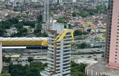 Studio 22m2 no caminho das árvores. andar alto, com infraestrutura de lazer! facility tower. ótima localização, a 400m do shopping da bahia. conheça