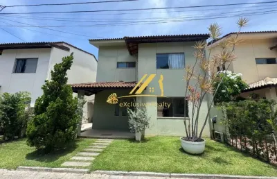 Casa duplex em buraquinho, condomínio foz do joanes: 3 suítes, 160m2, lavabo, área gourmet com churrasqueira. condo piscina, parque e salão de festas