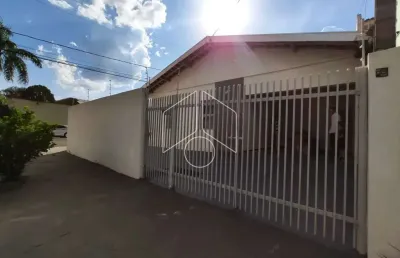 Casa com 3 quartos para alugar na Rua Sebastião Braz De Oliveira, 0, 3162, Jardim Acapulco, Marília