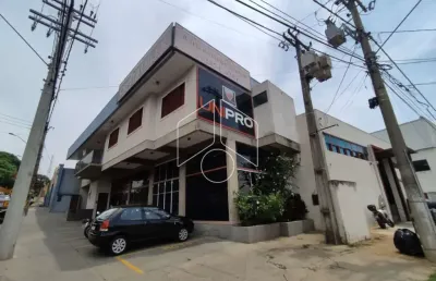 Casa comercial para alugar na Avenida Doutor José Guimarães Toni, 4076, Jardim América, Marília
