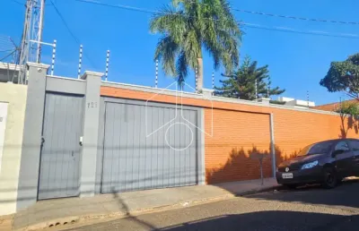 Casa comercial para alugar na Rua Roberto Simonsen, 1122, Jardim Alvorada, Marília