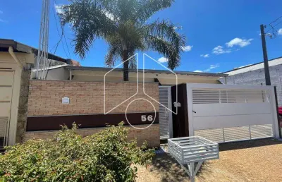 Casa com 3 quartos para alugar na Rua dos Viajantes, 584, Parque São Jorge, Marília