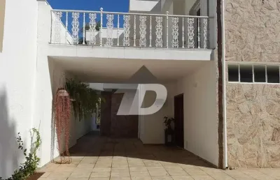 Casa comercial para alugar na rua doutor joão alves dos santos, 699, jardim das paineiras, campinas, 319 m2 por r$ 9.100