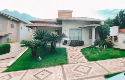 Casa em condomínio fechado com 3 quartos à venda na avenida washington luís, 1800, vila marieta, campinas, 209 m2 por r$ 1.600.000