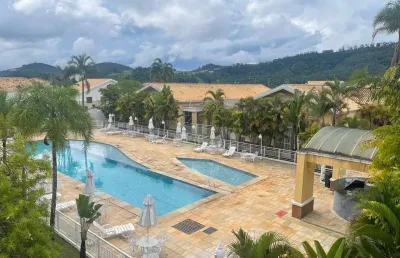 Casa para venda em santana de parnaíba, tamboré, 3 dormitórios, 1 suíte, 2 banheiros, 2 vagas