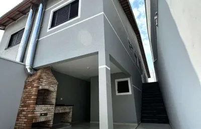 Casa 3 dormitórios sendo 1 suíte, 87m² , em suzano-sp