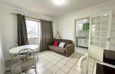 Apartamento mobiliado no centro de balneário camboriú