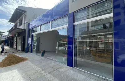 Sala comercial para alugar no Sagrada Família, Caxias do Sul 