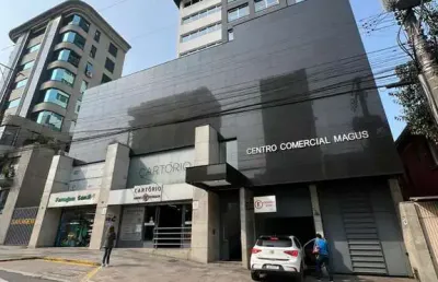 Sala comercial à venda no Centro, Caxias do Sul 